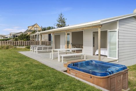 Photo of property in 401 Pukehina Parade, Pukehina, Te Puke, 3189