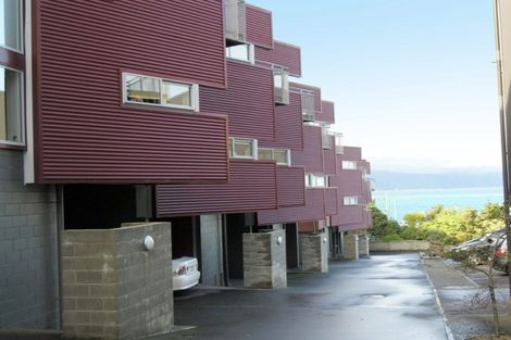 Photo of property in 15a Onslow Road, Khandallah, Wellington, 6035