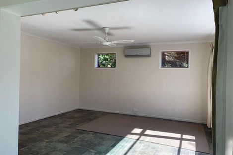 Photo of property in 28 Forest Road, Raumati South, Paraparaumu, 5032