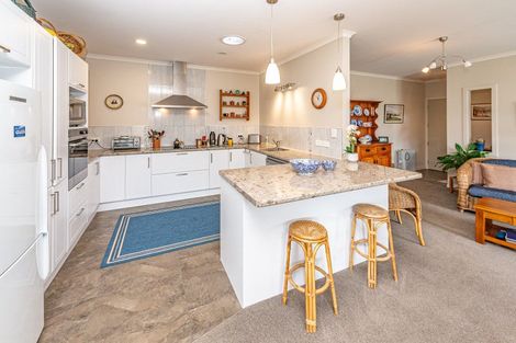 Photo of property in 27 Lithgow Drive, Otamatea, Whanganui, 4500