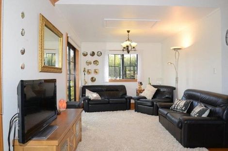 Photo of property in 33 Shoemaker Road, Waipu, 0510