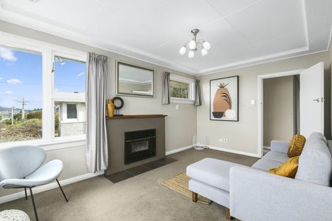 Photo of property in 25 Stephen Street, Halfway Bush, Dunedin, 9010
