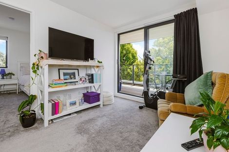 Photo of property in 201/8 Gray Avenue, Mangere East, Auckland, 2024