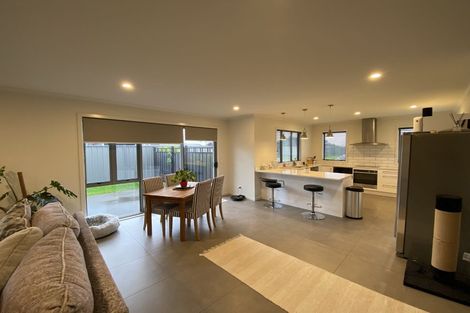 Photo of property in 17 Pelorus Avenue, Poraiti, Napier, 4112