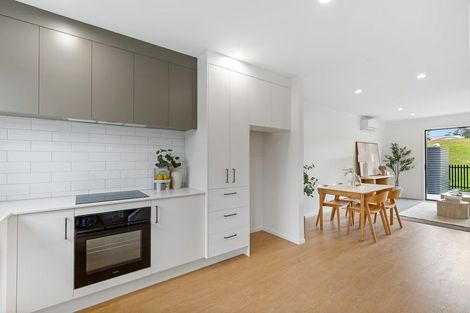 Photo of property in 19 Taiko Lane, Glenfield, 0629