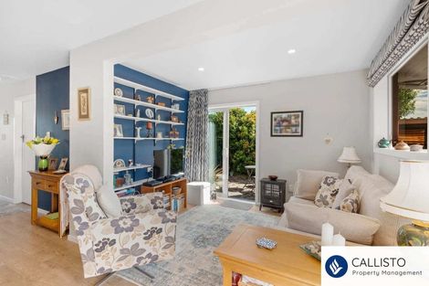 Photo of property in 16f Mure Street, Mosgiel, 9024