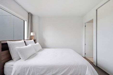 Photo of property in Frank Sargeson Apts, 104/74 Anzac Street, Takapuna, Auckland, 0622