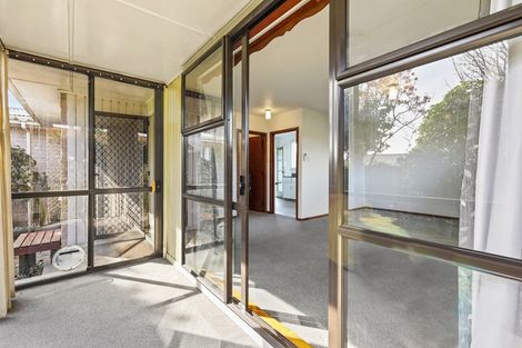 Photo of property in 2/7 Aileen Place, Upper Riccarton, Christchurch, 8041