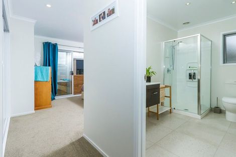 Photo of property in 41 Liquidambar Drive, Hobsonville, Auckland, 0616