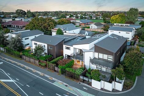 Photo of property in 2/69 Suva Street, Upper Riccarton, Christchurch, 8041