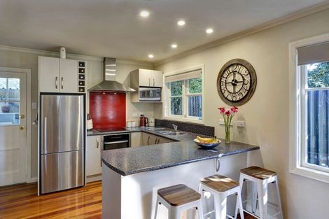 Photo of property in 41 Costley Street, Carterton, 5713