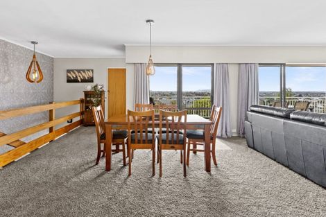 Photo of property in 58 Churchill Drive, Taradale, Napier, 4112