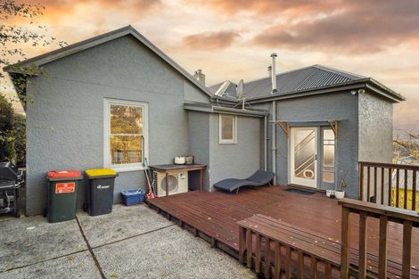 Photo of property in 52 Argyle Street, Mornington, Dunedin, 9011