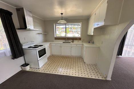 Photo of property in 1/4 Aylmer Court, Eastern Beach, Auckland, 2012