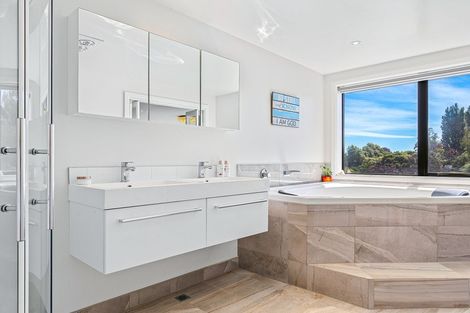 Photo of property in 326 Riverlaw Terrace, Saint Martins, Christchurch, 8022