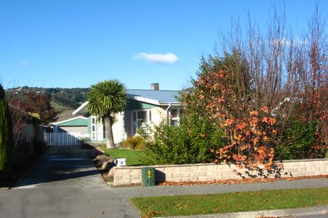 Photo of property in 9 Pahau Place, Cracroft, Christchurch, 8025