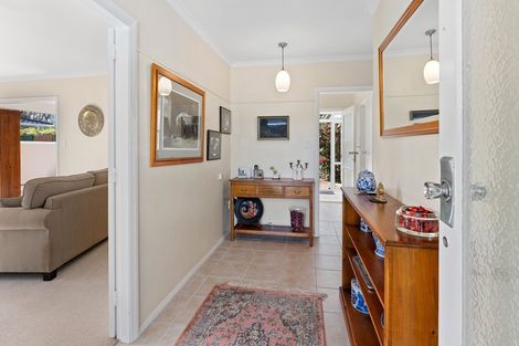 Photo of property in 5 Leybourne Avenue, Waikanae, 5036