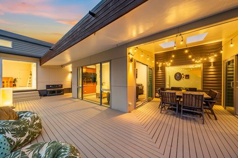 Photo of property in 9 Sylvan Way, Silverstream, Upper Hutt, 5019