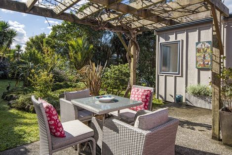 Photo of property in 26 Beach Road, Onerahi, Whangarei, 0110