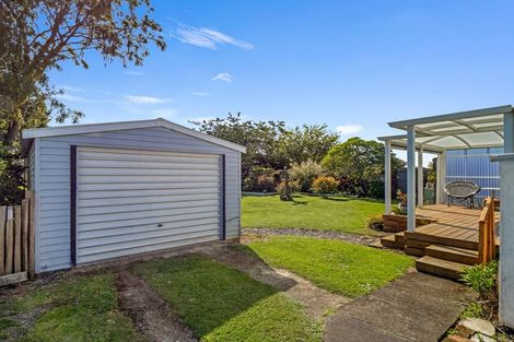 Photo of property in 11 Bear Street, Waverley, 4510