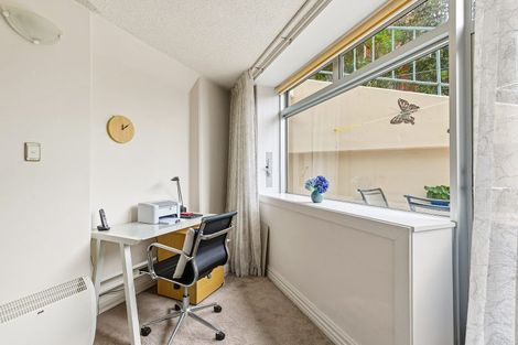 Photo of property in Jerningham Apartments, 20 Oriental Terrace, Oriental Bay, Wellington, 6011