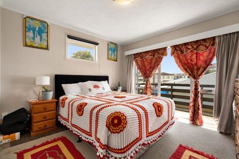 Photo of property in 31 Mckenzie Road, Mangere Bridge, Auckland, 2022