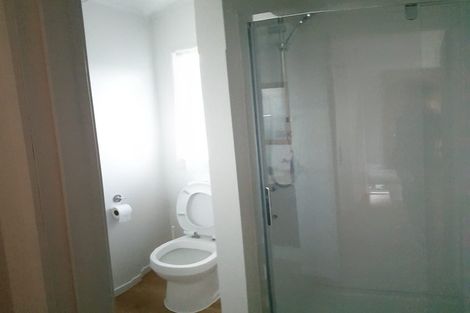 Photo of property in 29 Athena Drive, Totara Vale, Auckland, 0629