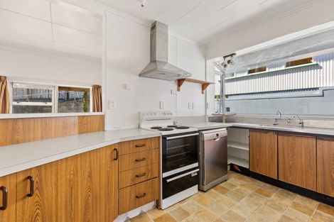 Photo of property in 84 Mill Road, Lower Vogeltown, New Plymouth, 4310