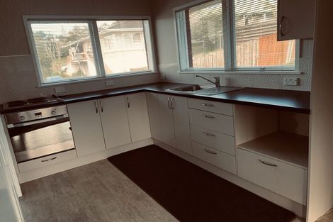 Photo of property in 2/22 Velma Road, Hillcrest, Auckland, 0627