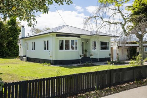 Photo of property in 120 Iranui Road, Inner Kaiti, Gisborne, 4010