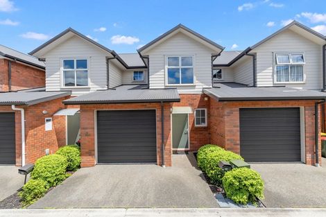 Photo of property in 49 Chiefs Court, Hamilton East, Hamilton, 3216