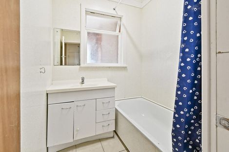 Photo of property in 222 Great South Road, Huntly, 3700