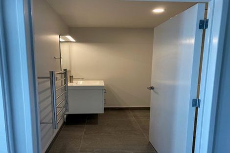 Photo of property in 12 Bee Lane, Whitby, Porirua, 5024