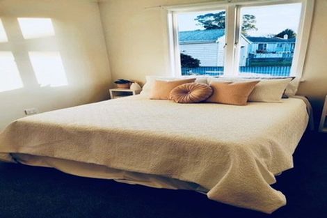 Photo of property in 5 Surrey Street, Stratford, 4332