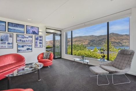 Photo of property in 47 Forest Heights, Wanaka, 9305