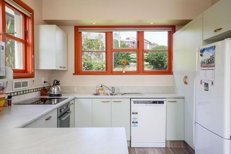 Photo of property in 3 Sunbury Street, Andersons Bay, Dunedin, 9013