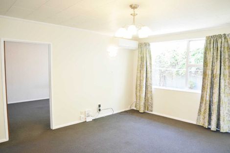 Photo of property in 3/5 Division Street, Riccarton, Christchurch, 8041