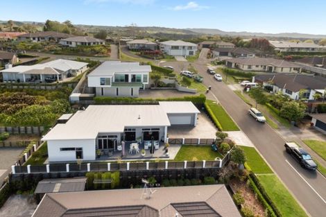 Photo of property in 5 Valley View, Bethlehem, Tauranga, 3110