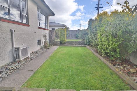 Photo of property in 2 Clyde Street, Gore, 9710