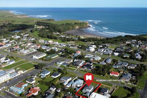 Photo of property in 55 Domett Street, Opunake, 4616