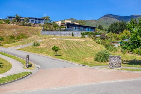 Photo of property in 2 Bell Bird Rise, Picton, 7220