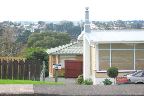 Photo of property in 187a Waimumu Road, Massey, Auckland, 0614
