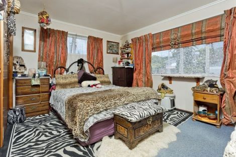 Photo of property in 71 Salamanca Road, Sunnynook, Auckland, 0620