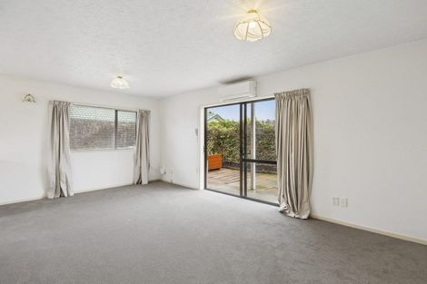 Photo of property in 27d Oxford Street, South Dunedin, Dunedin, 9012
