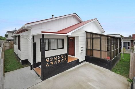 Photo of property in 12a Sturdee Road, Manurewa, Auckland, 2102