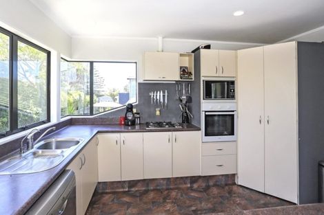 Photo of property in 35a Waione Avenue, Athenree, Katikati, 3177