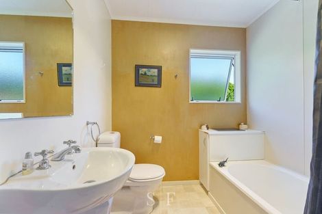 Photo of property in 14 Kereru Street, Waikanae, 5036