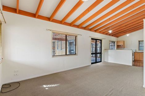 Photo of property in 12a Cove Road, Waipu, 0510