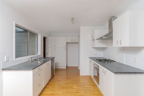 Photo of property in 9 Blacks Road, Greenhithe, Auckland, 0632