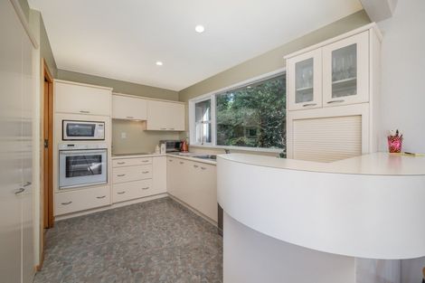 Photo of property in 8 Rangitoto View Road, Cockle Bay, Auckland, 2014